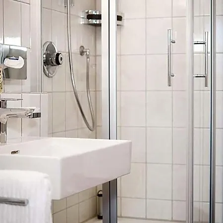 Busch Hotel 3*