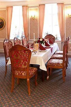 Busch Hotel 3*