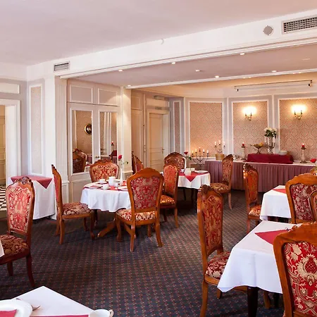 Hotel Busch 3*